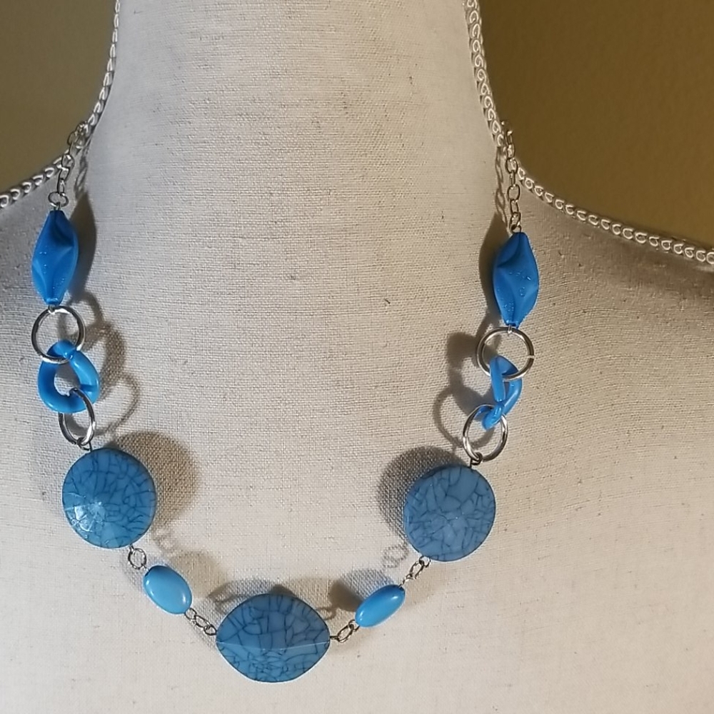 Turquoise Necklace - Picture 1 of 4